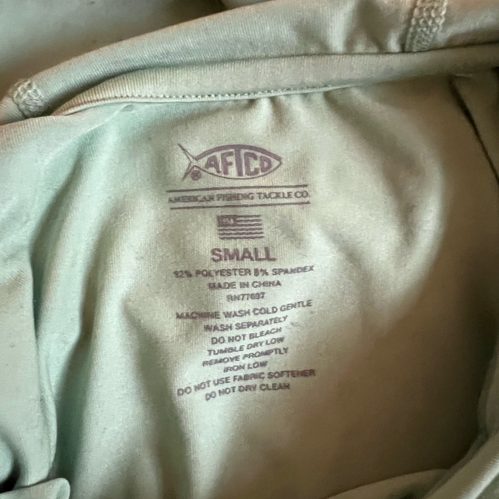 AFTCO Rash Guard - Picture 4 of 6